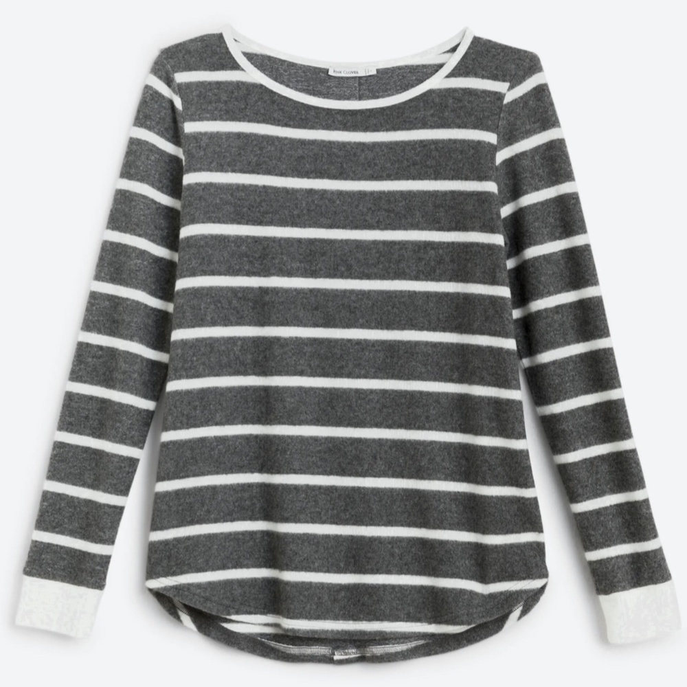 Pink Clover Kamie Button Back Detail Knit Top